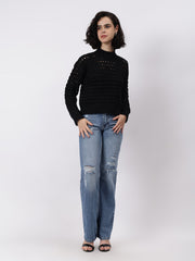 Gaiia Women Solid Regular Fit Cutwork Pullover