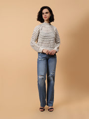 Gaiia Women Solid Regular Fit Cutwork Pullover