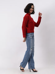 Gaiia Women Solid Regular Fit Cutwork Pullover