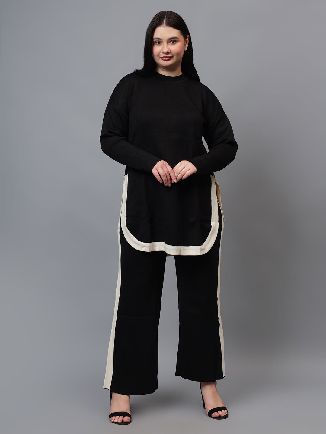 Gaiia Co-Ord Set Plus Size Knitted - Beige