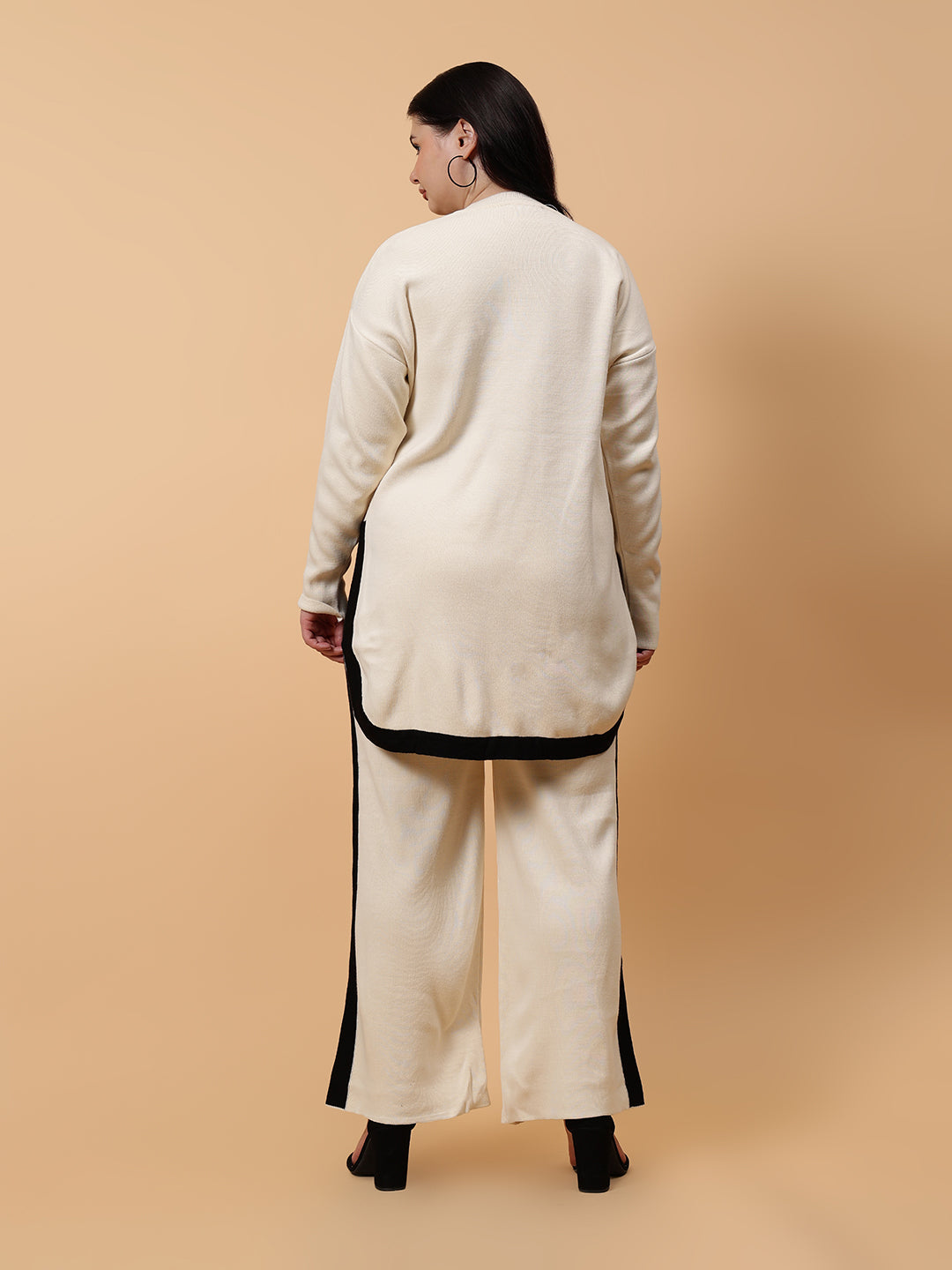 Gaiia Co-Ord Set Plus Size Knitted - Beige