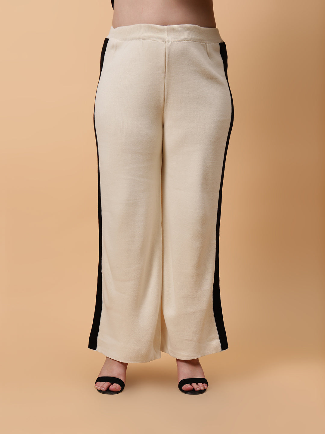 Gaiia Co-Ord Set Plus Size Knitted - Beige