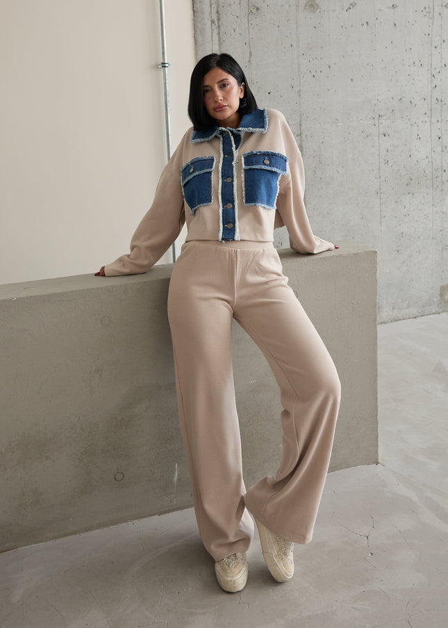 Wide Collar Knitted Sweatsuit