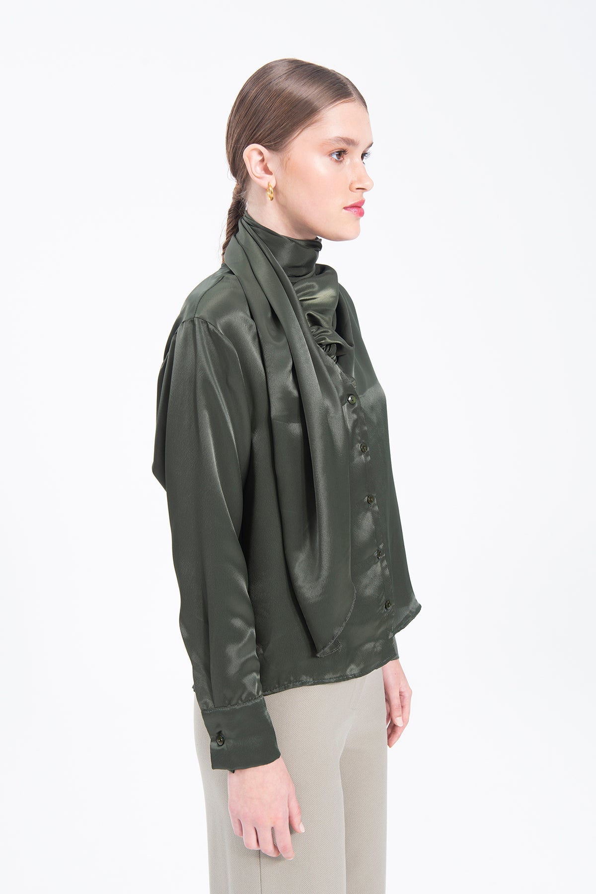 Gaiia Collar Detailed Satin Shirt Tie Neck Crepe Top - Green
