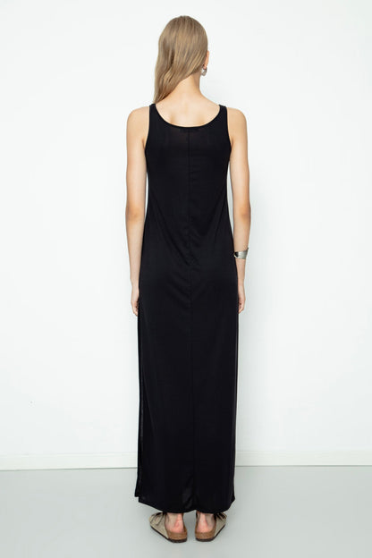Gaiia Maxi Dress With Slit - Black