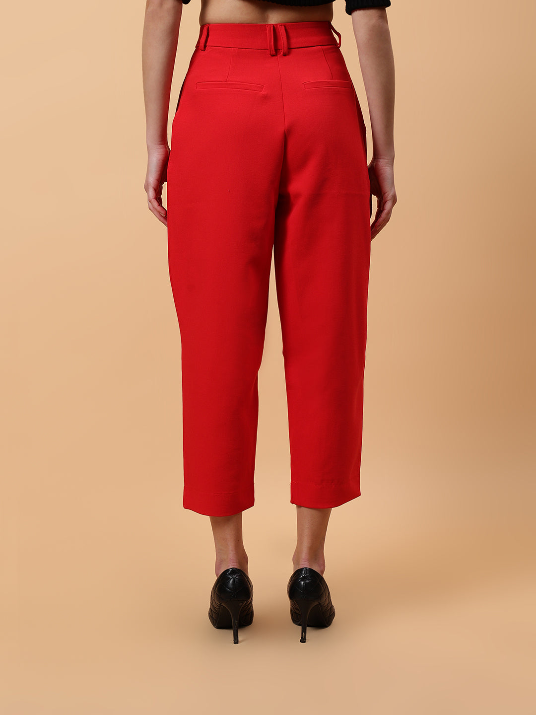 Gaiia Pleated Carrot Trousers