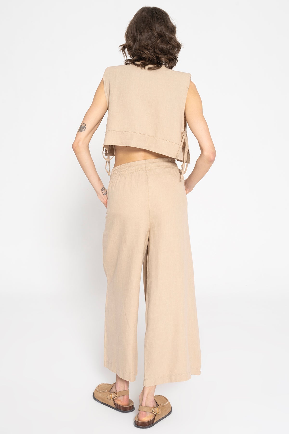 Gaiia Two Piece Linen Loungewear Set - Beige