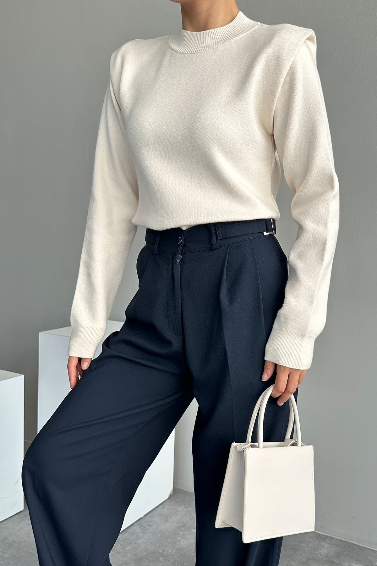 Gaiia Teal Crew Neck Shoulder Detailed Sweater