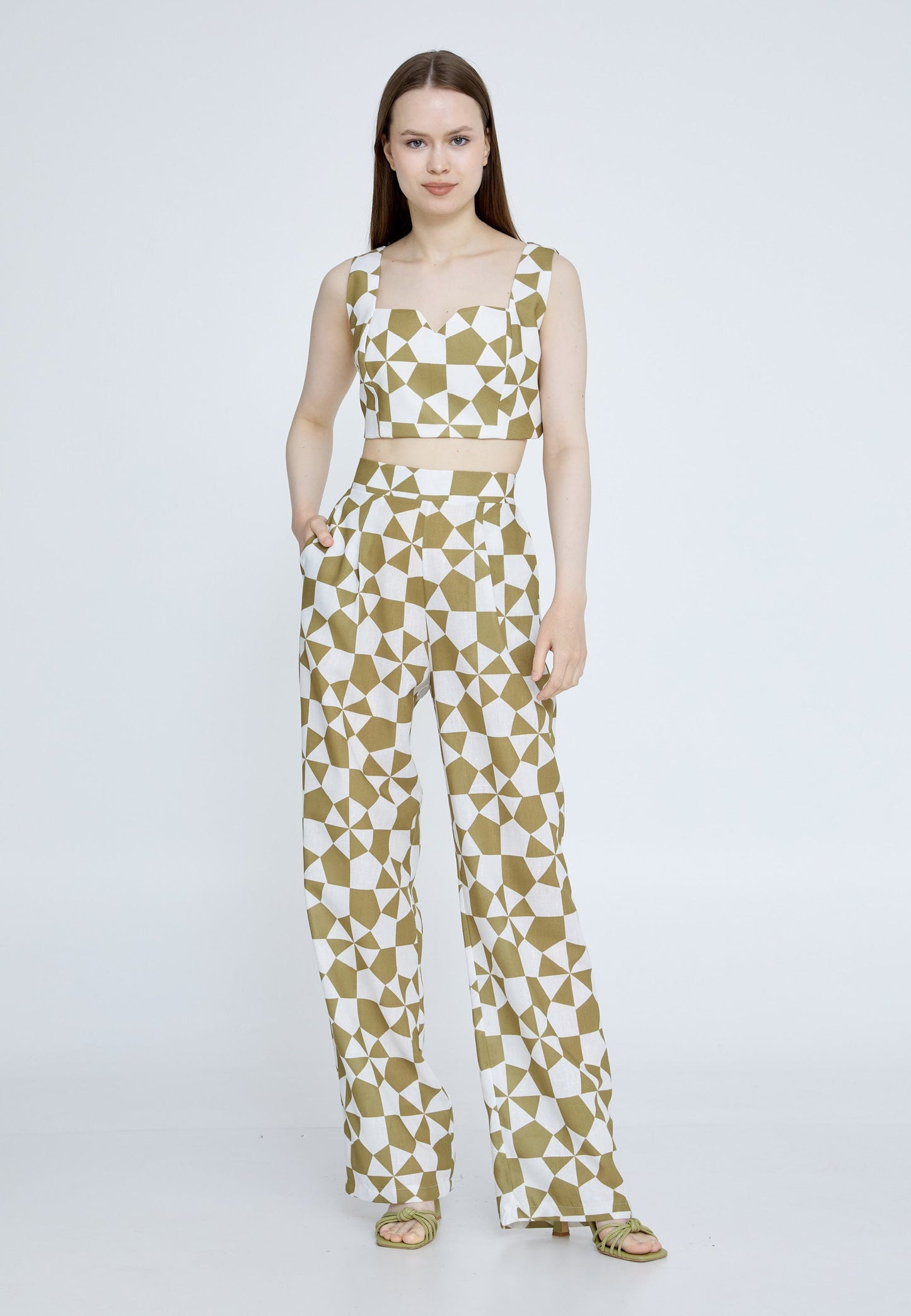 Gaiia Hemp Straight Leg Pant