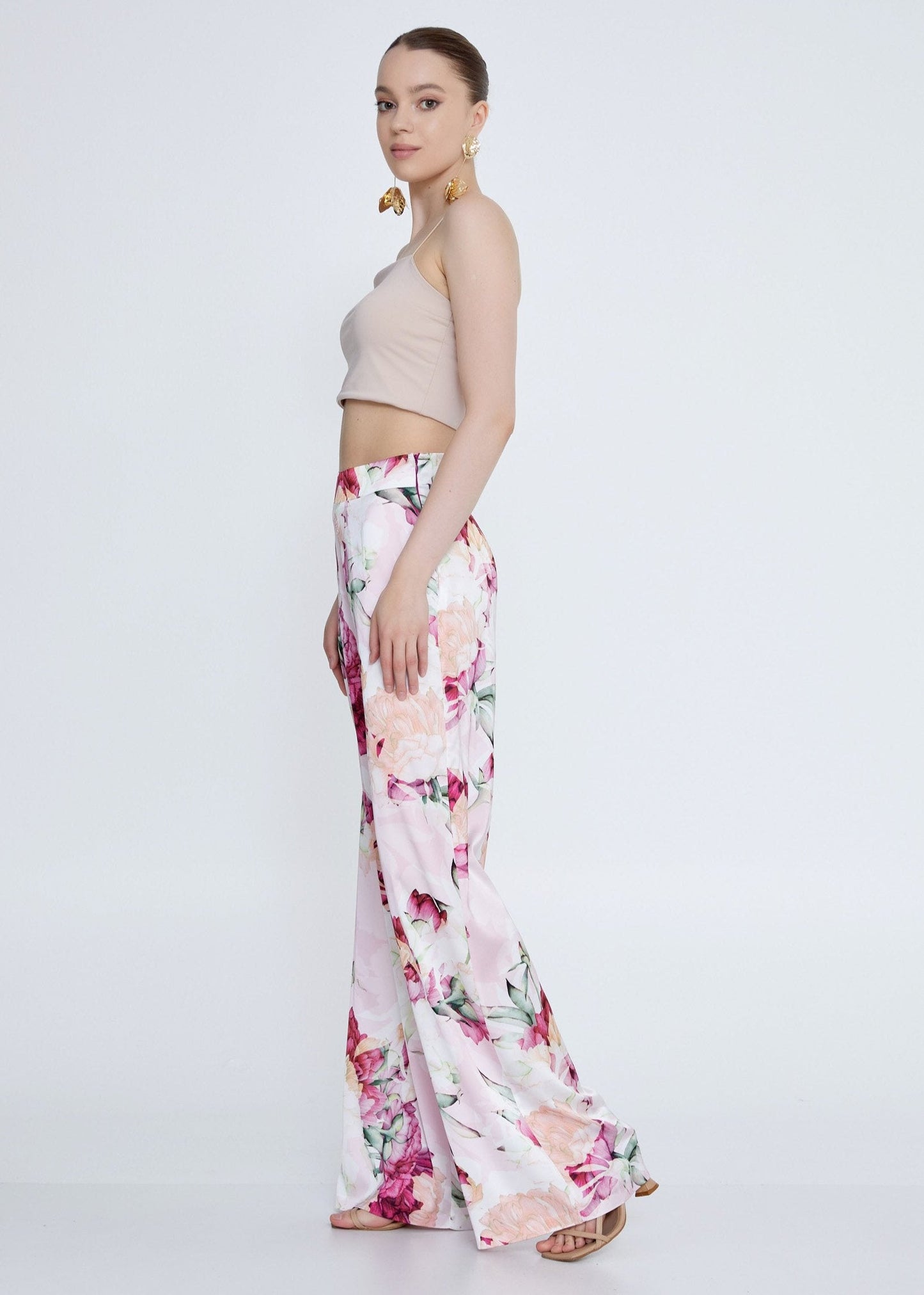 Gaiia Floral Print Straight Pant