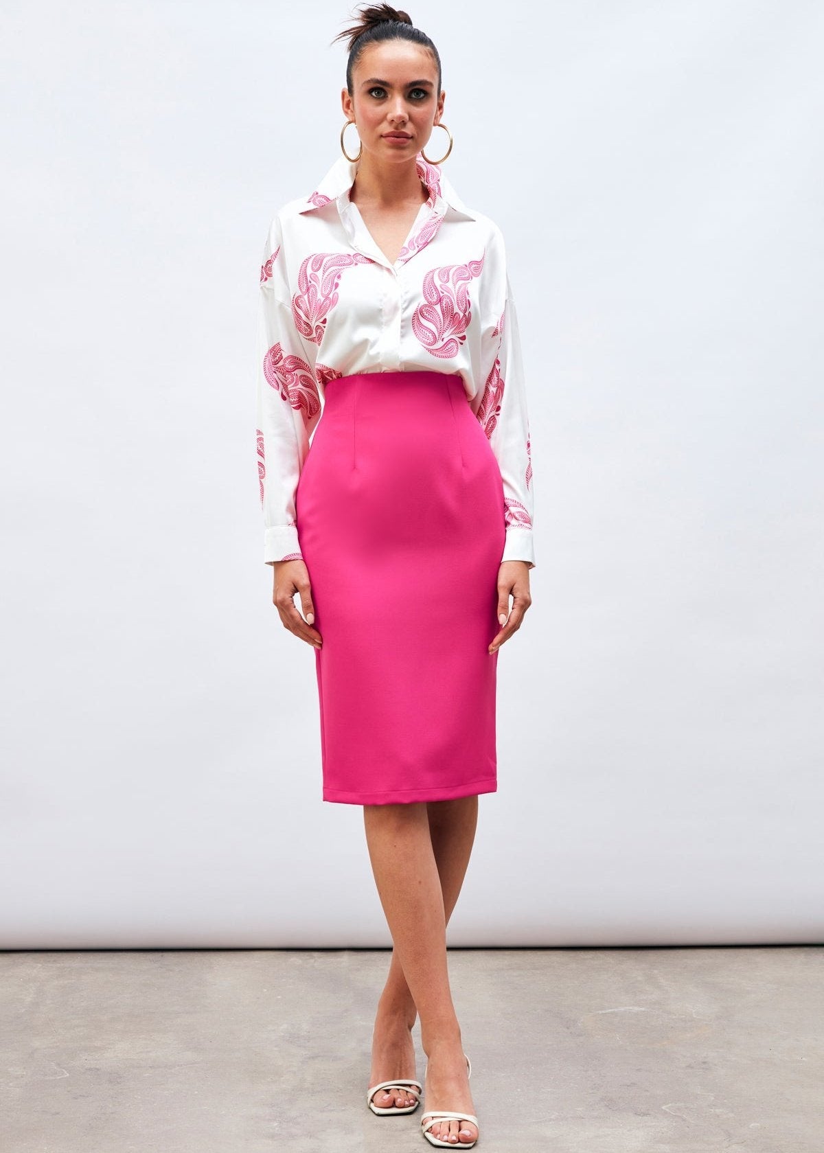 Gaiia Knee Length Solid Color Skirt