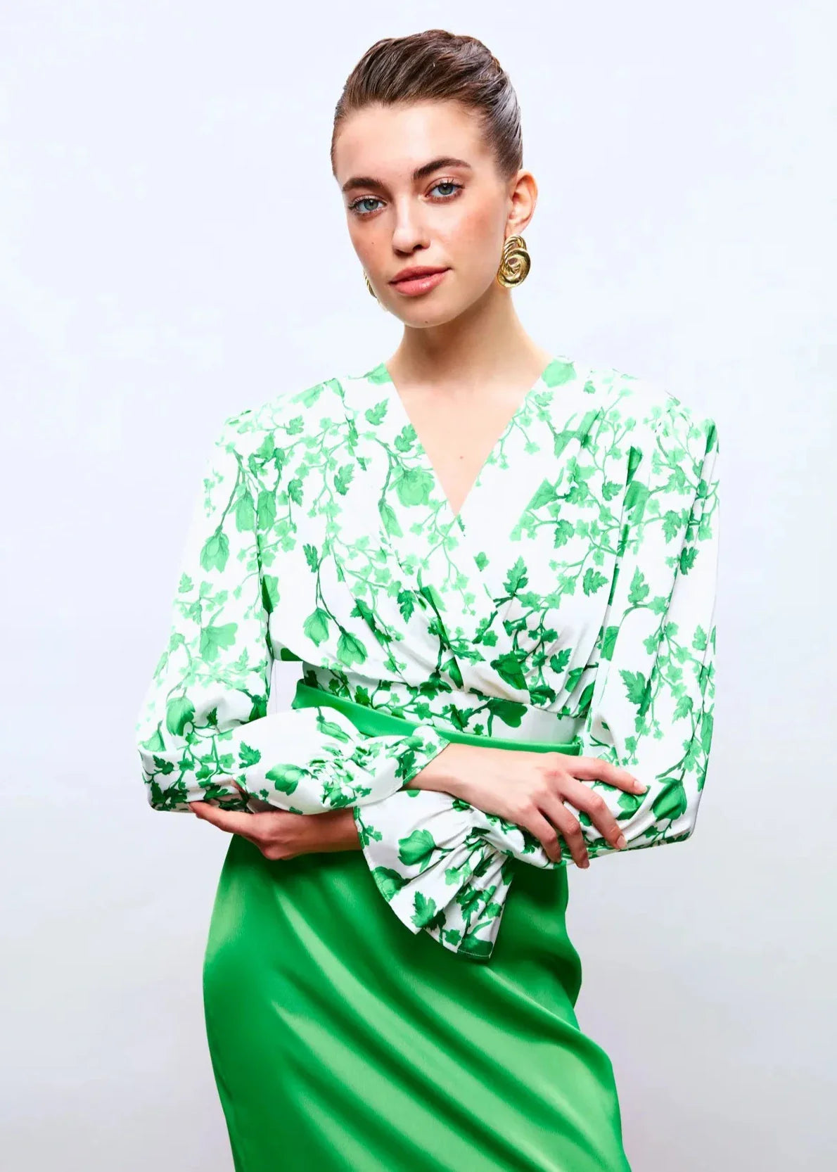 Gaiia Satin Printed Crop Top With Padded Shoulder - Green