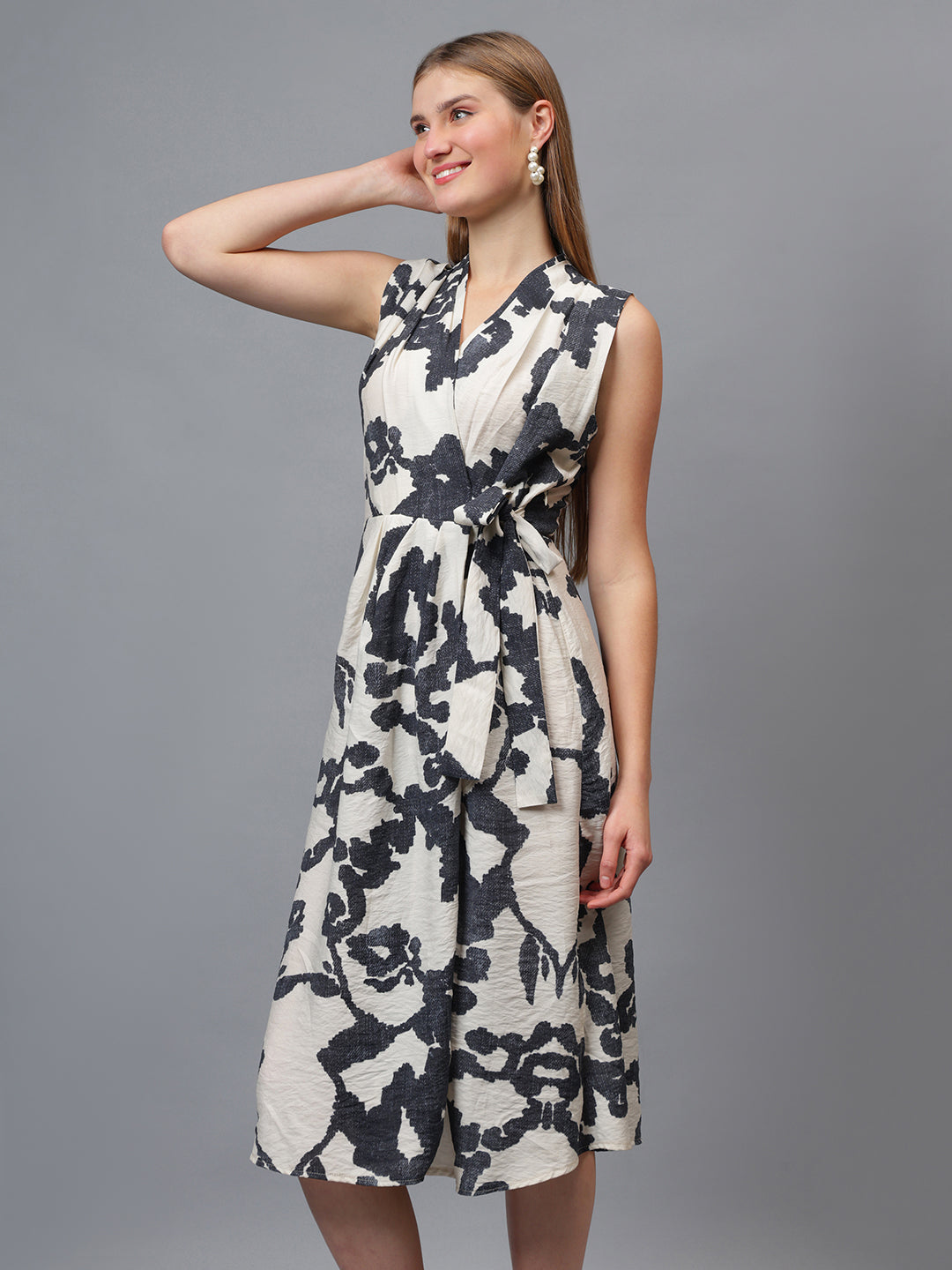 Printed Sleeveless Wrap Dress