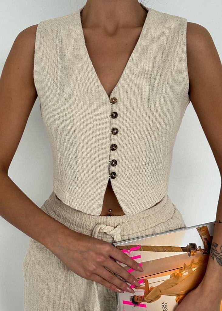 Gaiia Linen Waistcoat And Shorts Set - Beige