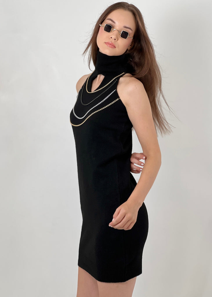 HIGH NECK CHAIN KNITTED DRESS