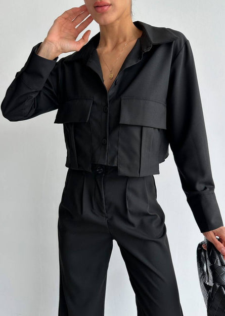 Cropped Black Shirt With Two Pockets