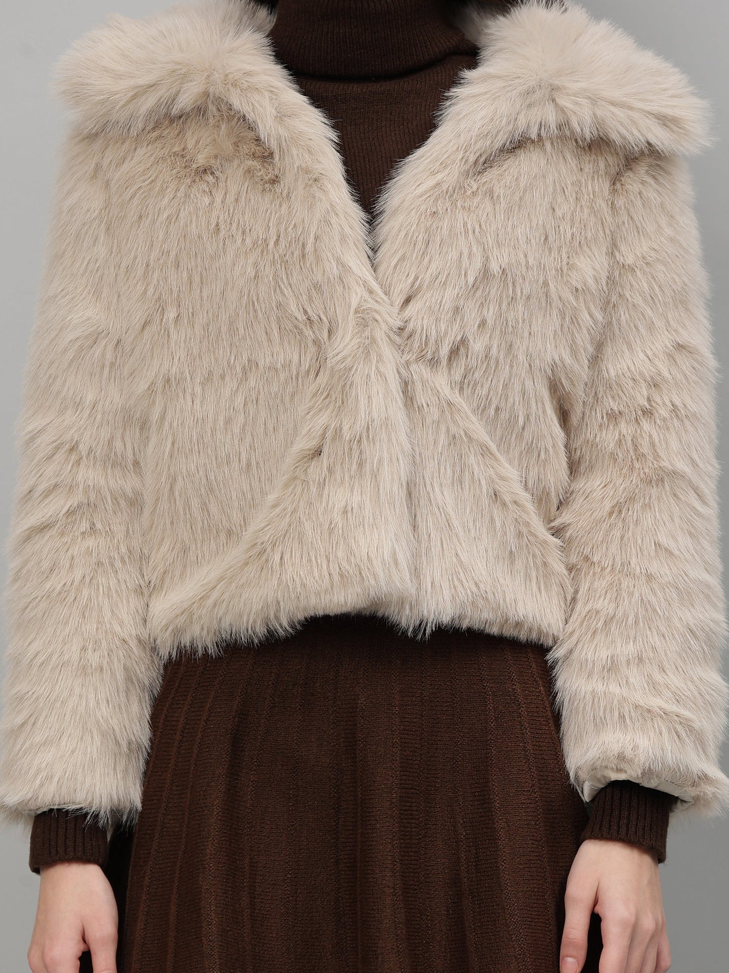 Gaiia Cosy Fur Cropped Jacket