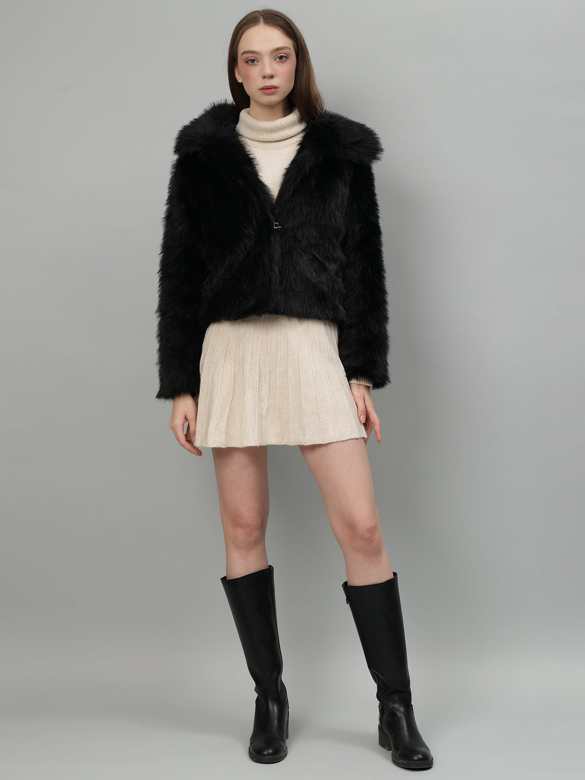 Gaiia Cosy Fur Cropped Jacket