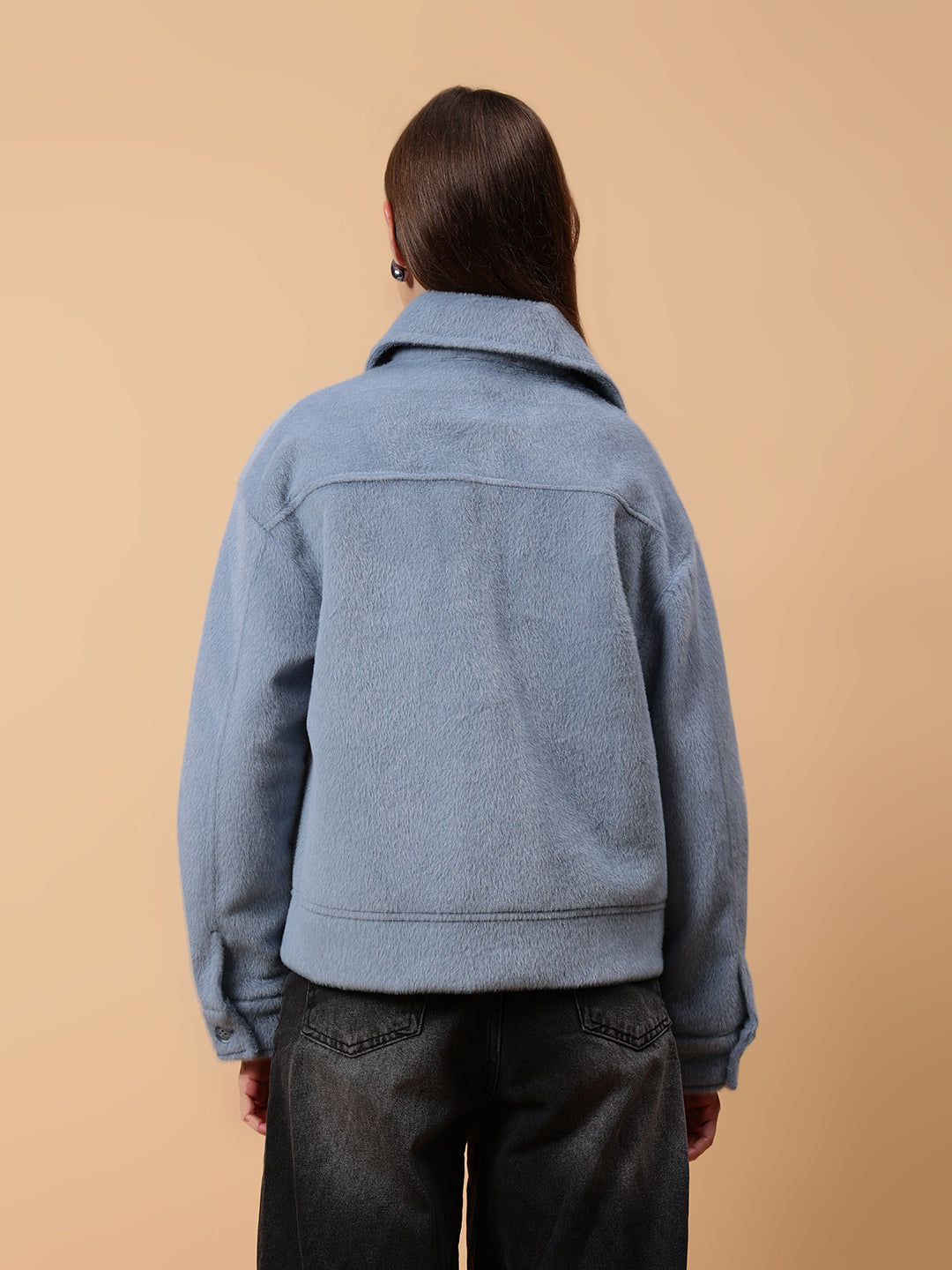 Gaiia Spread Collar Solid Buttoned Shacket