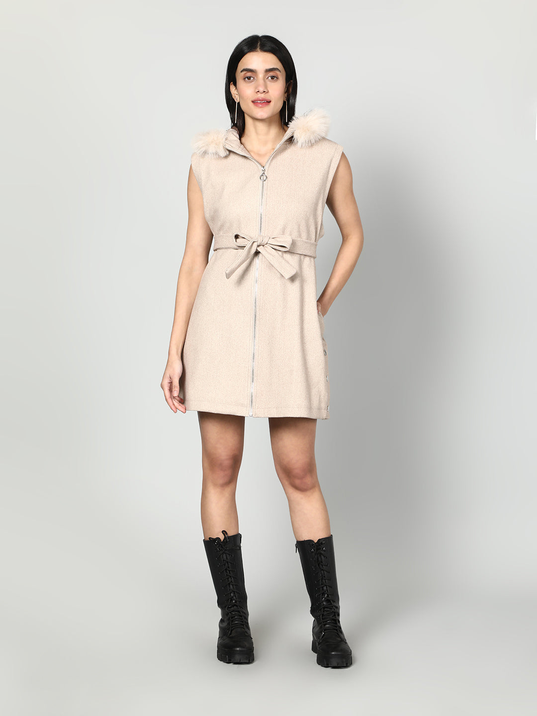 Gaiia Sleeveless Zipper With Fur Hoodie