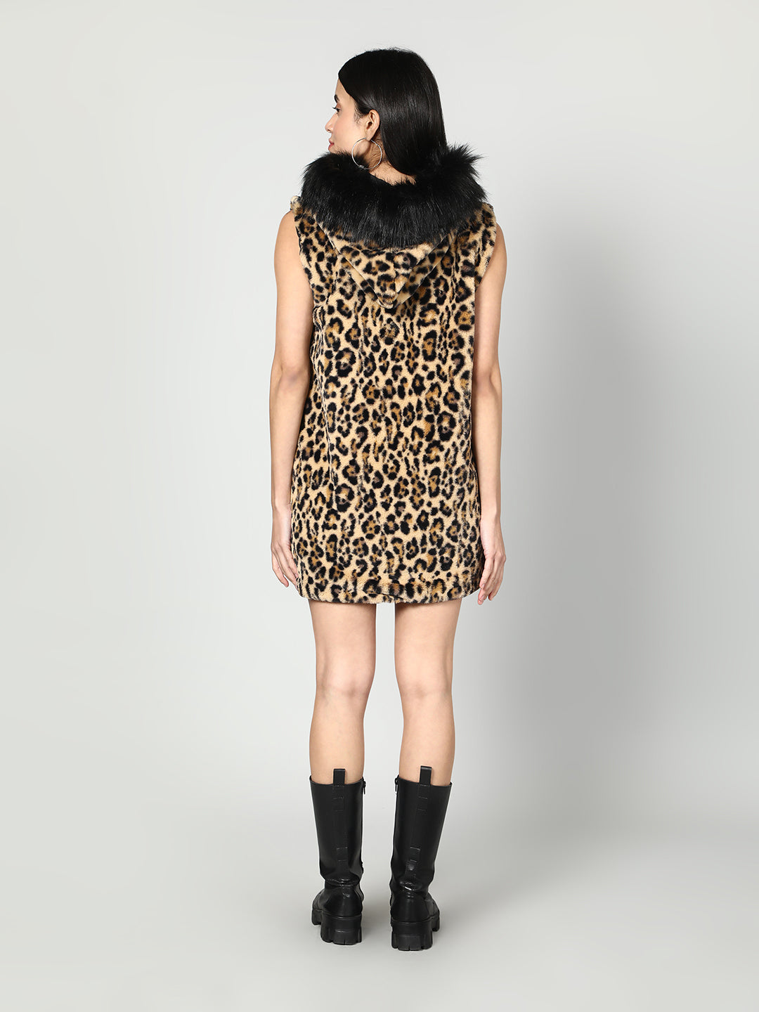 Gaiia Leopard Print Fur Jacket - Beige