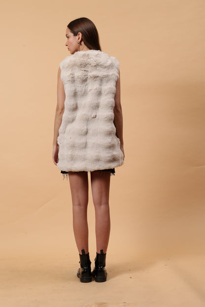 Gaiia Sleeveless Soft Fluffy Faux Fur Jacket