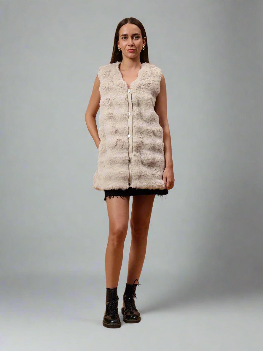 Gaiia Sleeveless Soft Fluffy Faux Fur Jacket