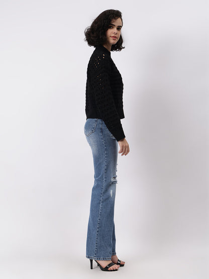 Gaiia Women Solid Regular Fit Cutwork Pullover