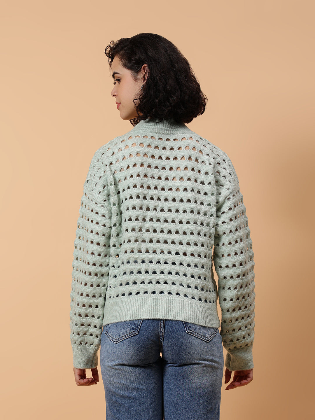 Gaiia Women Solid Regular Fit Cutwork Pullover