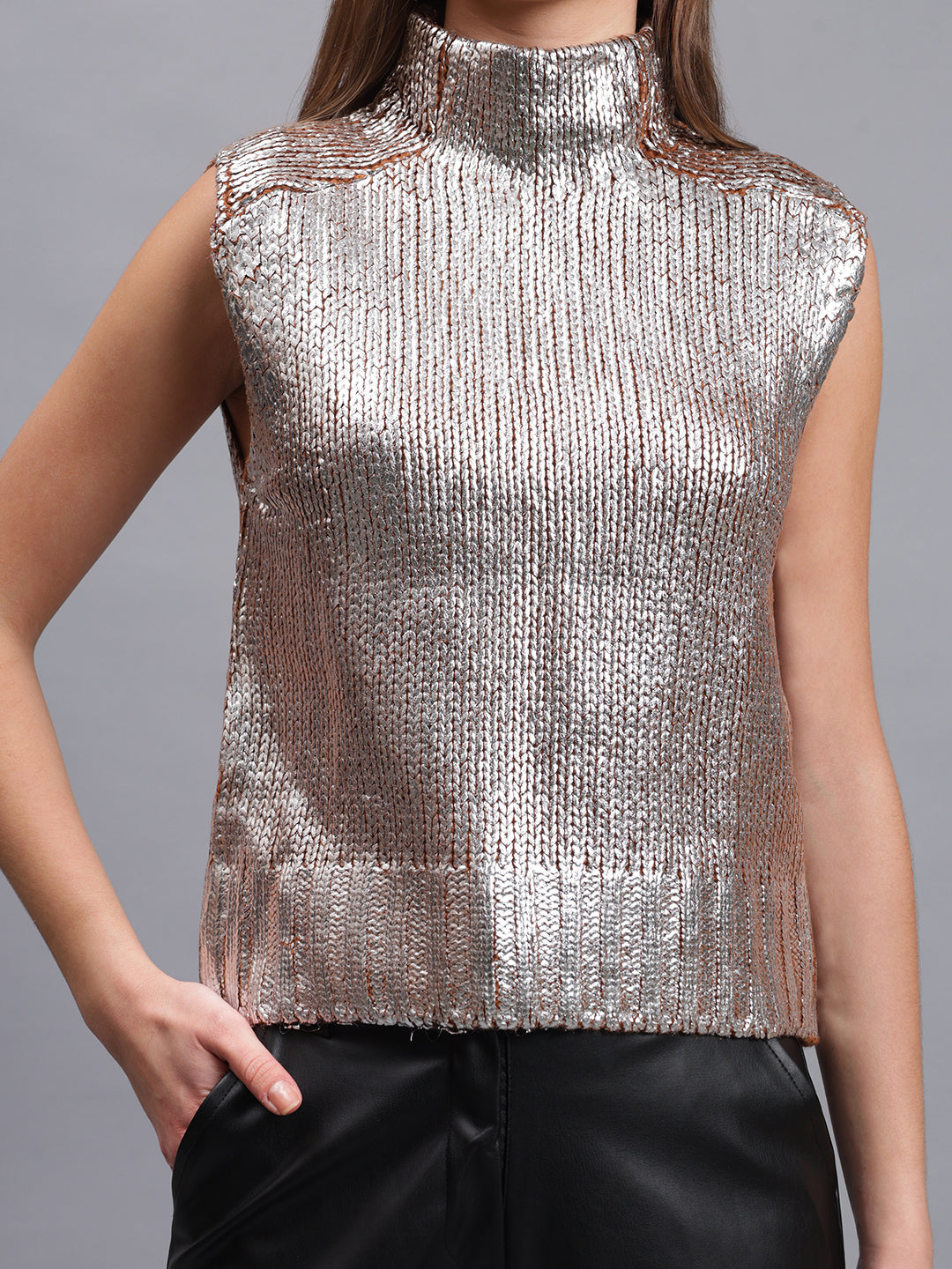 Gaiia Sleeveless Mettalic Winter Top