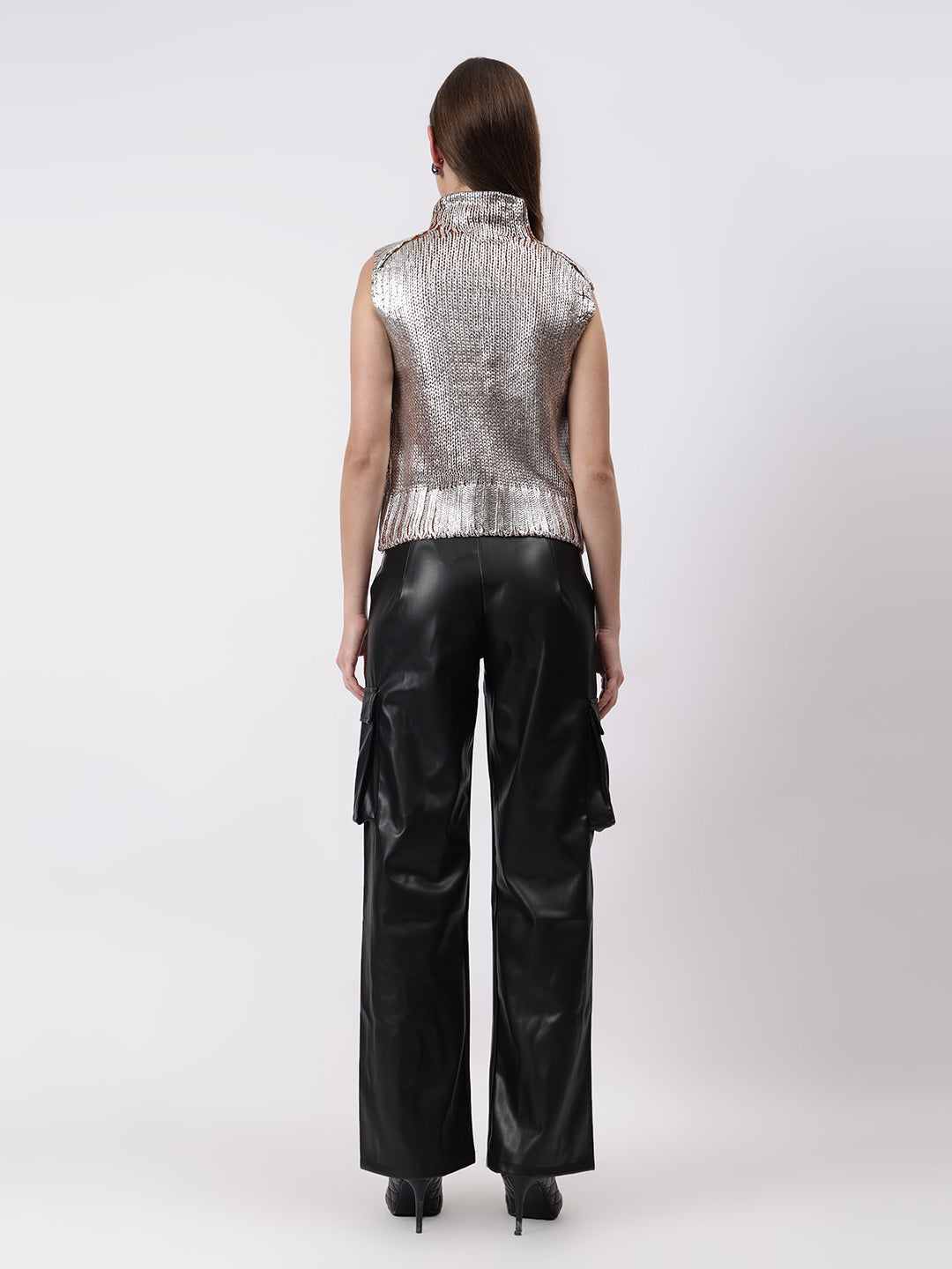 Gaiia Sleeveless Mettalic Winter Top