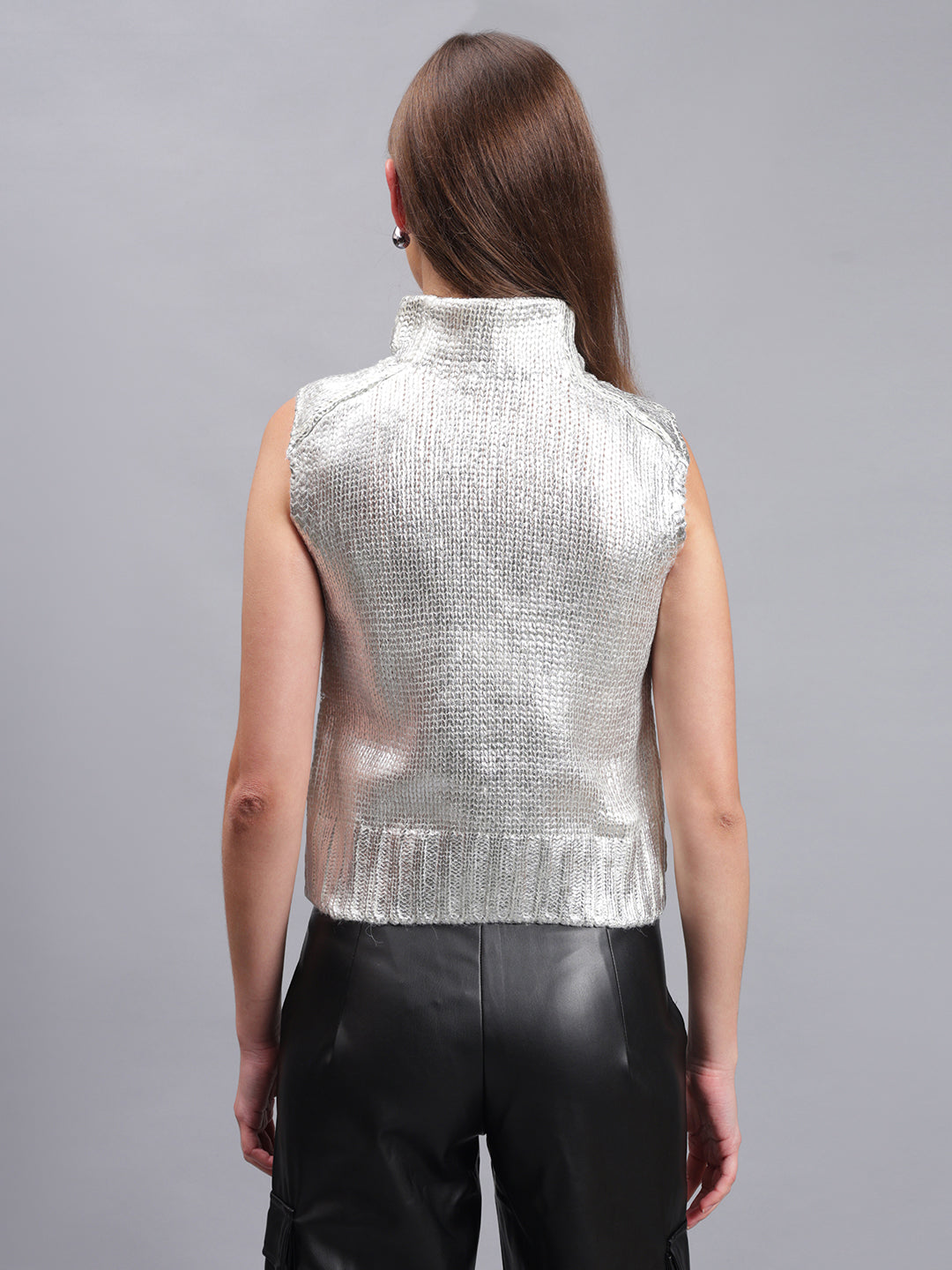 Gaiia Sleeveless Mettalic Winter Top