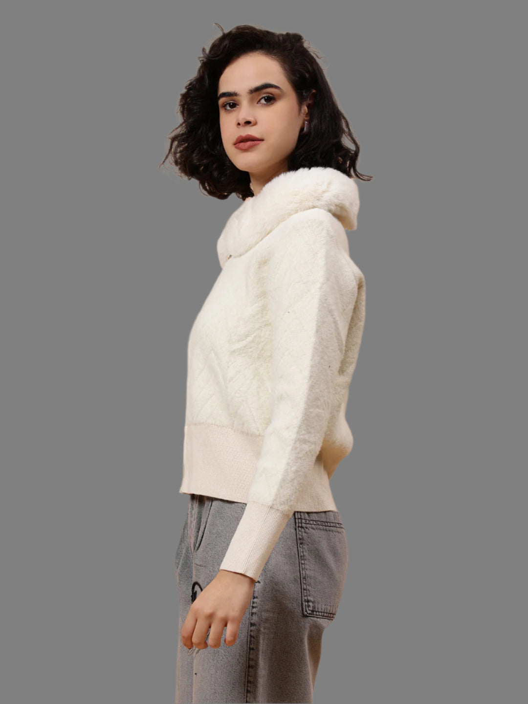 Gaiia Fur Collared Solid Women Zipper Jacket