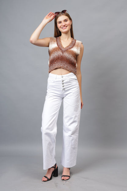 Gaiia Colourful Winter Cropped Sweater Vest