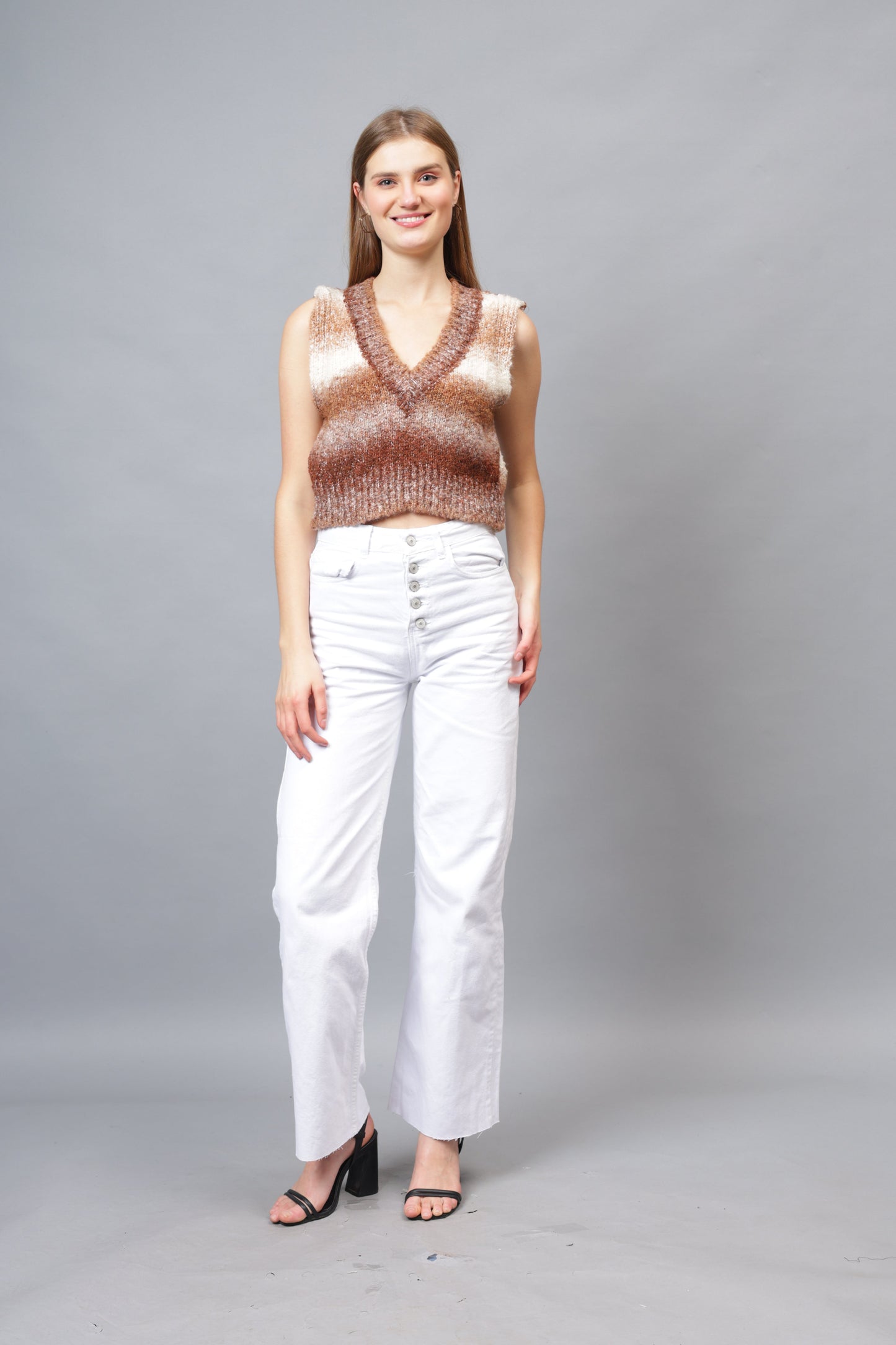 Gaiia Colourful Winter Cropped Sweater Vest