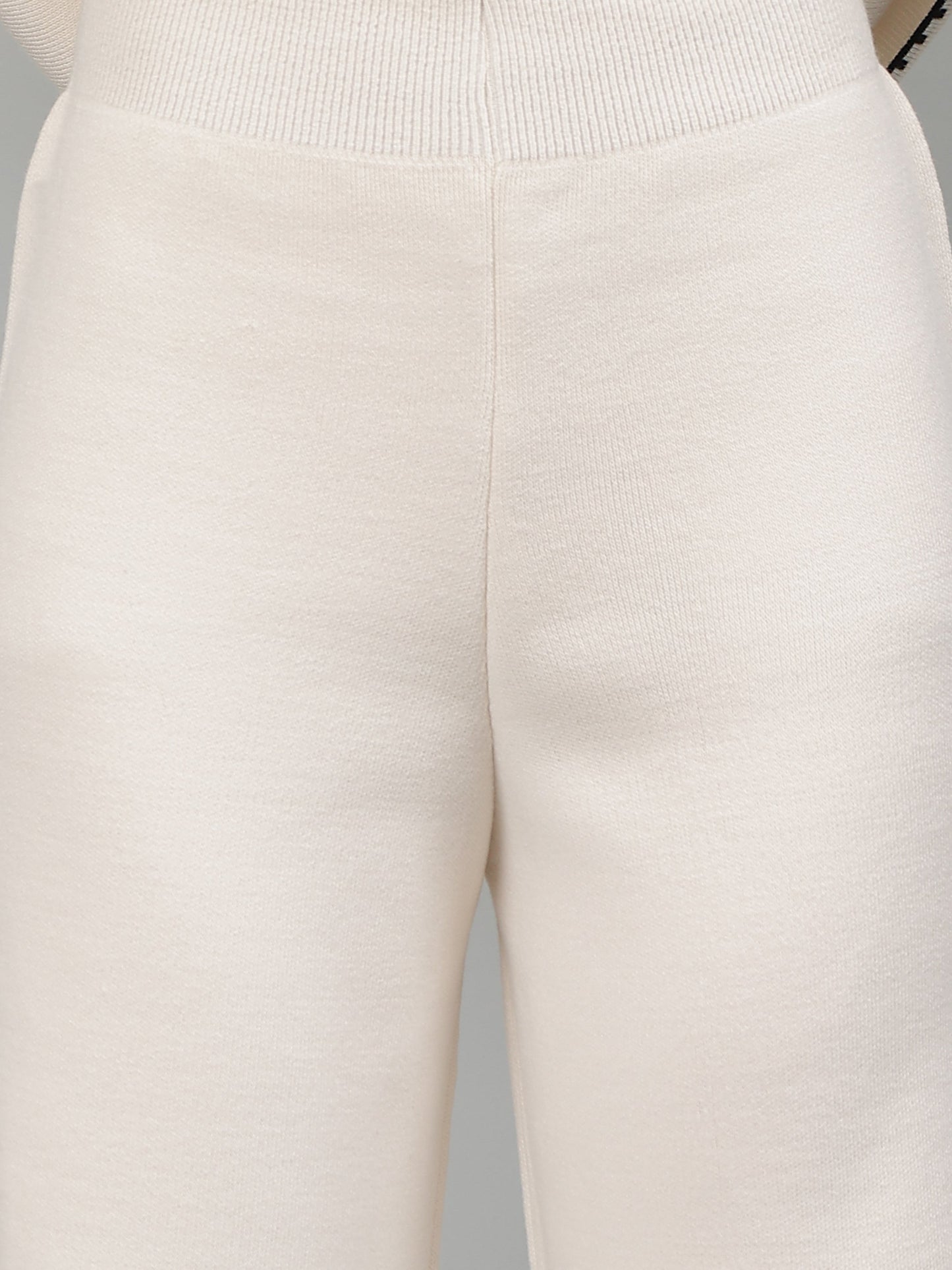 Gaiia New Round Neck Pocket Pattern Co-Ord Set