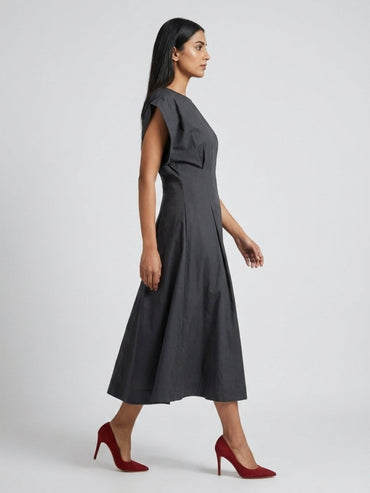 Black Solid Structured Sleeve Cotton Maxi Dress - GAIIA