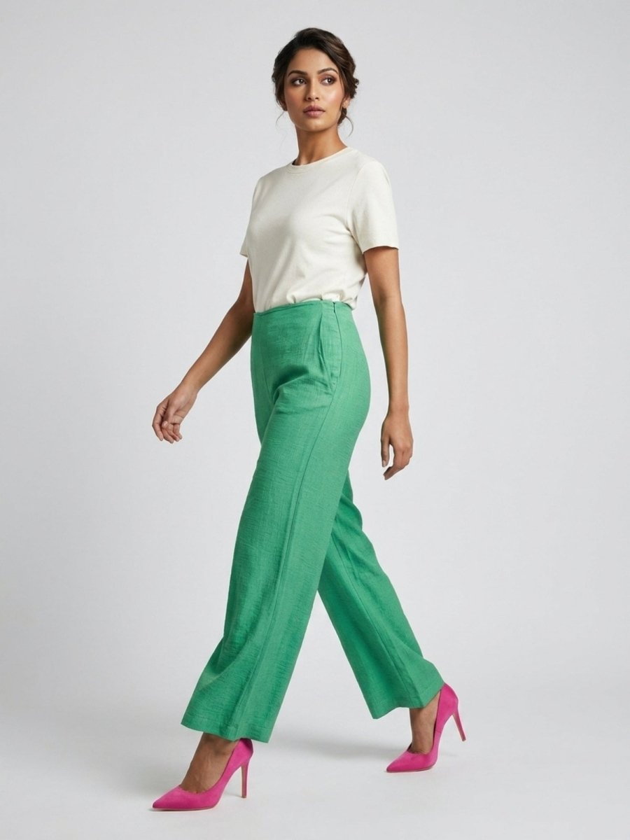 Women Black Solid Linen Blend Trouser - GAIIA
