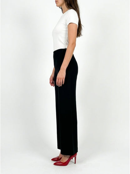 Women Black Solid Linen Blend Trouser - GAIIA