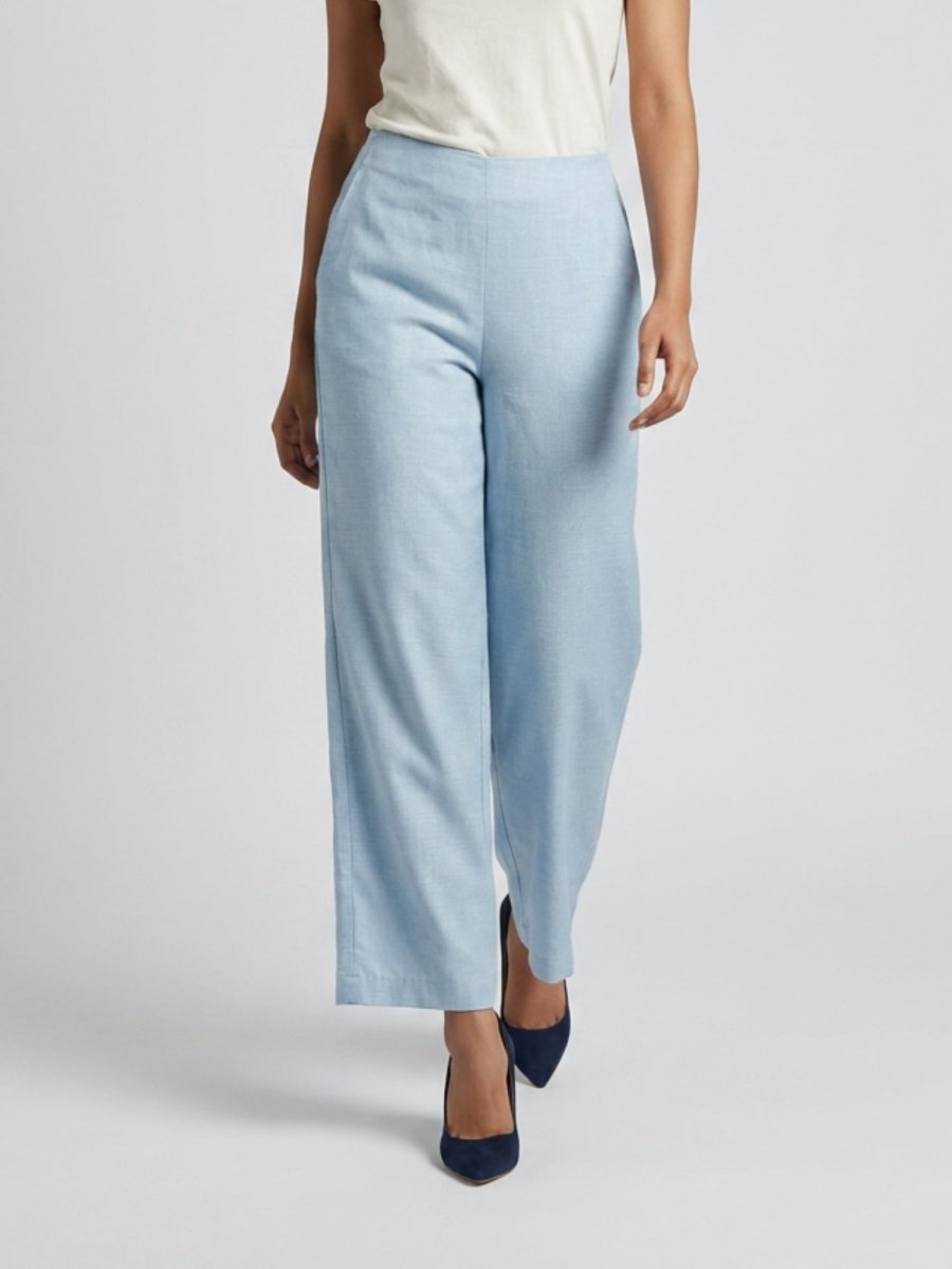 Women Black Solid Linen Blend Trouser - GAIIA