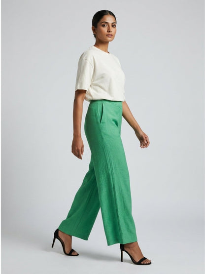 Women Black Solid Linen Blend Trouser - GAIIA