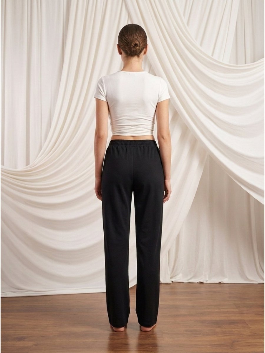 Women Solid Cotton Blend Narrow Fit Trouser - GAIIA