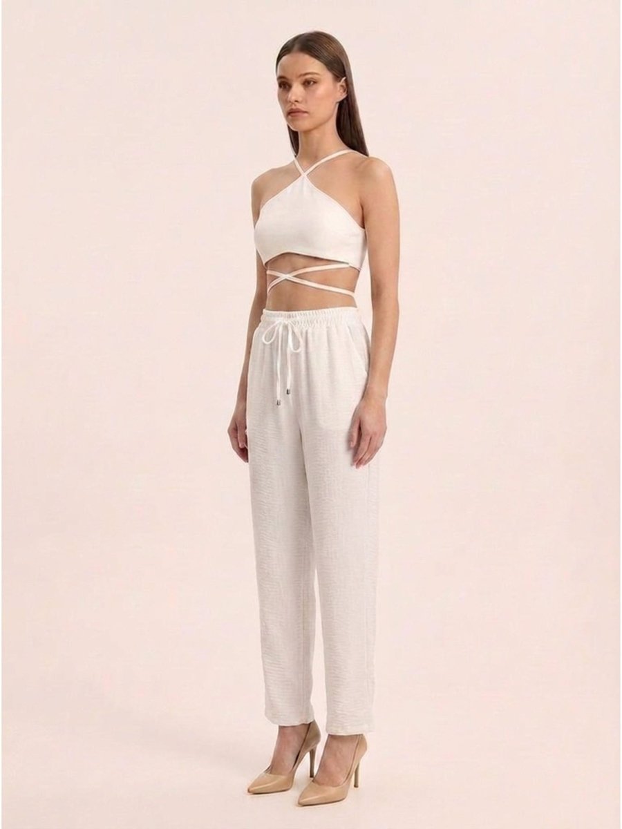 Women Solid Linen Blend Regular Fit Trouser - GAIIA
