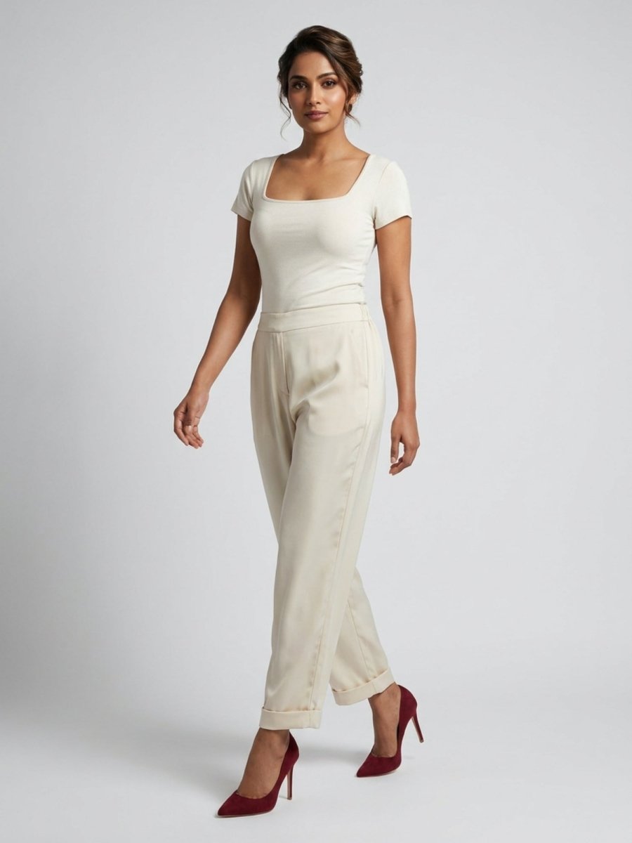 Women Solid Rayon Blend Regular Fit Trouser - GAIIA