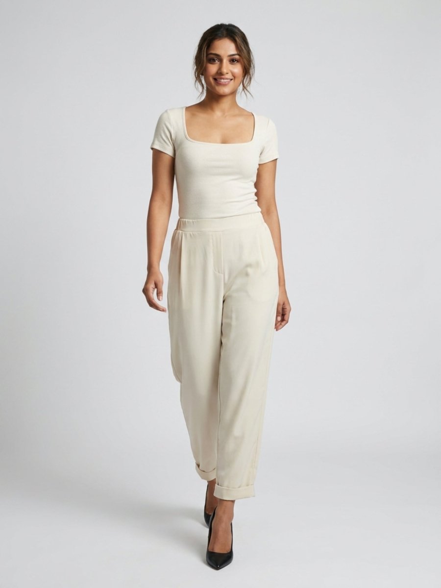 Women Solid Rayon Blend Regular Fit Trouser - GAIIA