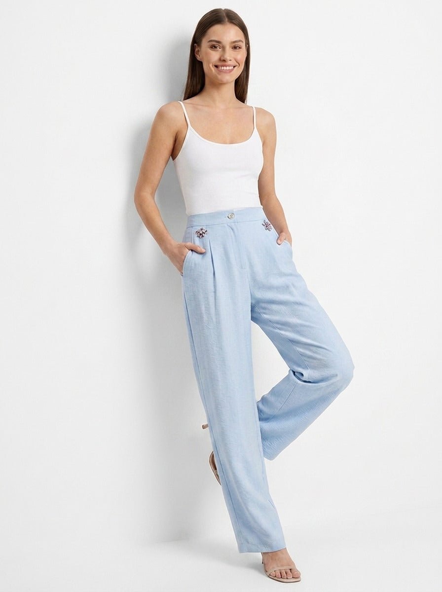 Women Solid Rayon Blend Trouser - GAIIA