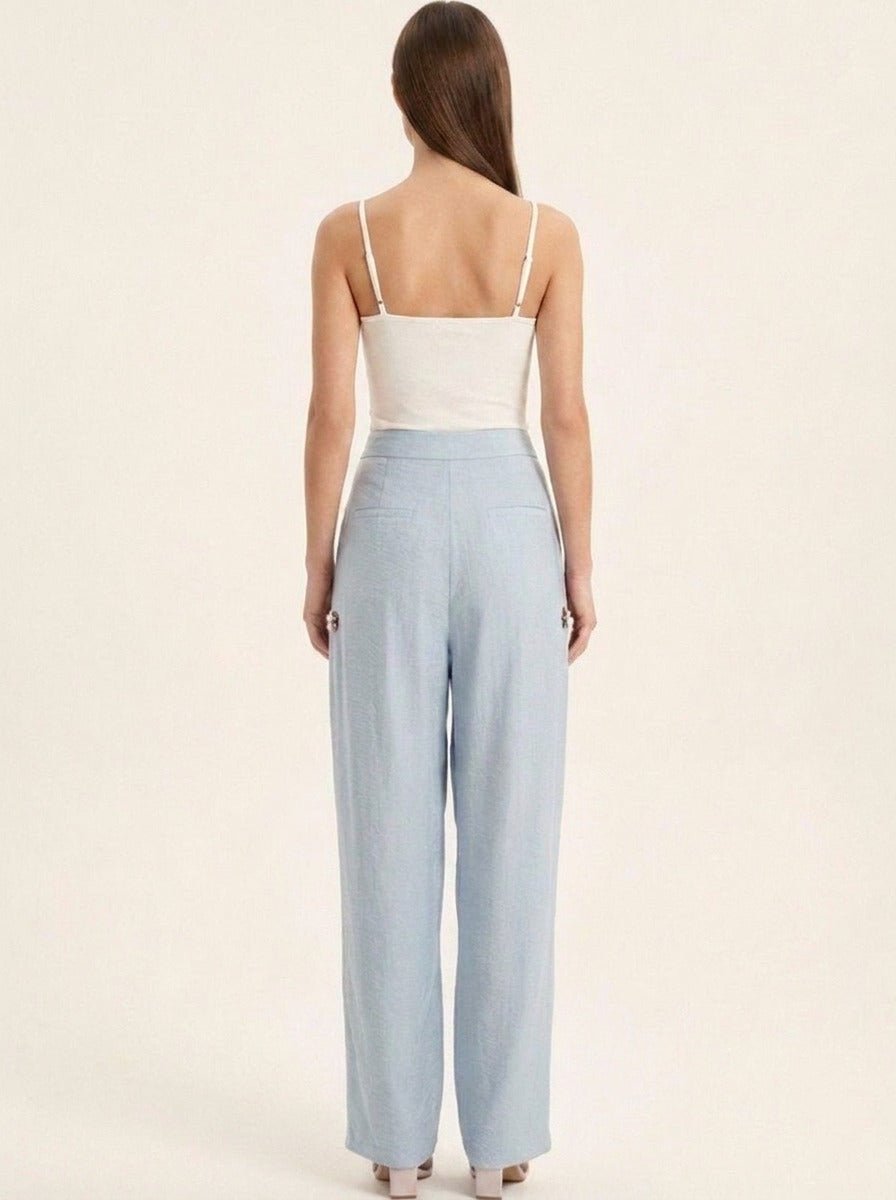 Women Solid Rayon Blend Trouser - GAIIA